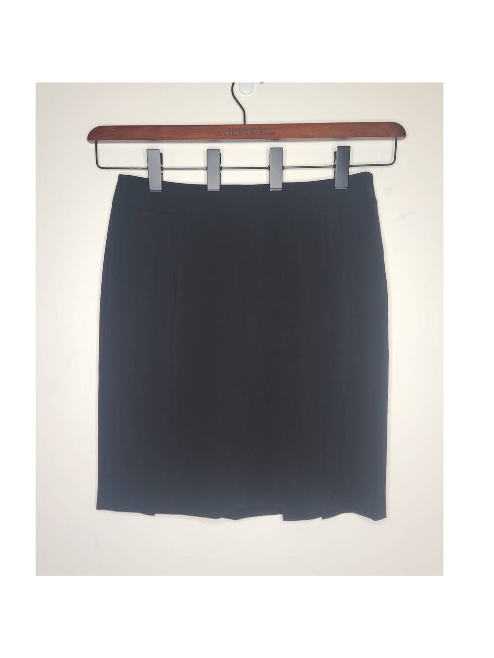 White House Black Market WHBM black pleated pencil skirt - 10